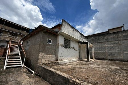 Casa à venda com 200m², 4 quartos e 2 vagas