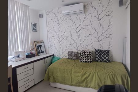 Apartamento à venda com 4 quartos, 200m² em Icaraí, Niterói