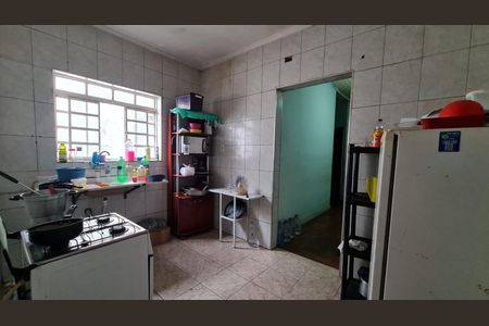 Casa à venda com 4 quartos, 200m² em Cambuci, São Paulo