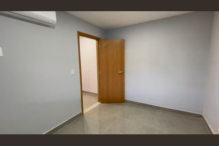 Quarto 1 de casa de condomínio à venda com 4 quartos, 388m² em Recreio dos Bandeirantes, Rio de Janeiro