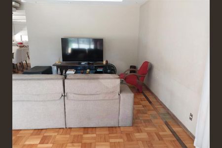 Casa à venda com 7 quartos, 450m² em Jardim Guanabara, Rio de Janeiro