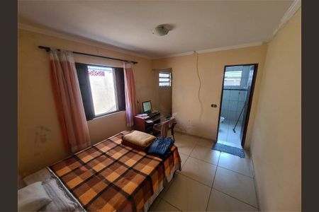 Casa à venda com 2 quartos, 128m² em Jardim Ocara, Santo André