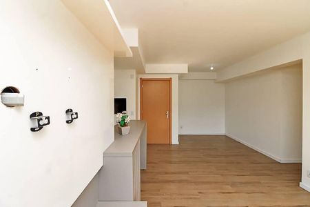 Sala  de apartamento para alugar com 3 quartos, 74m² em Teresópolis, Porto Alegre