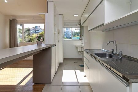 Cozinha  de apartamento para alugar com 3 quartos, 74m² em Teresópolis, Porto Alegre