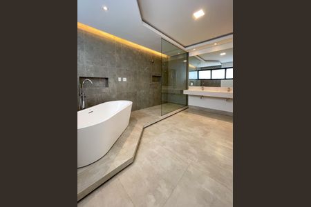 Casa de condomínio à venda com 480m², 4 quartos e 7 vagasFoto 54