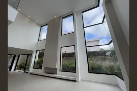 Casa de condomínio à venda com 480m², 4 quartos e 7 vagasFoto 09