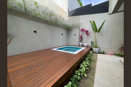 Casa de condomínio à venda com 480m², 4 quartos e 7 vagasFoto 32