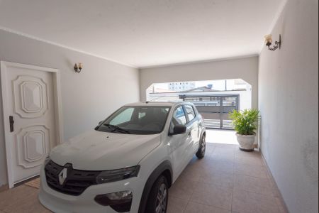 Casa à venda com 212m², 4 quartos e 3 vagas Casa à venda com 212m², 4 quartos e 3 vagasGaragem