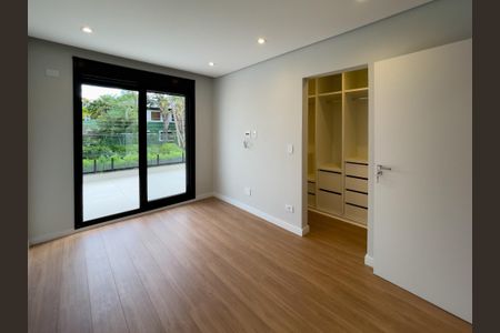 Casa de condomínio à venda com 285m², 4 quartos e 4 vagas Casa de condomínio à venda com 285m², 4 quartos e 4 vagasFoto 12