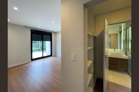 Casa de condomínio à venda com 285m², 4 quartos e 4 vagas Casa de condomínio à venda com 285m², 4 quartos e 4 vagasFoto 18