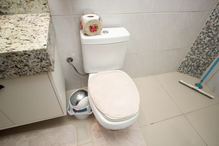 Apartamento à venda com 90m², 2 quartos e 1 vaga Apartamento à venda com 90m², 2 quartos e 1 vagaBanheiro