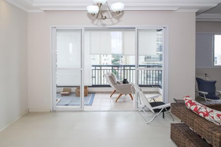 Sala de apartamento à venda com 3 quartos, 142m² em Vila Ipojuca, São Paulo