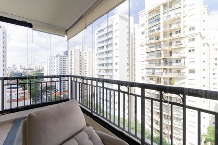 Apartamento à venda com 142m², 3 quartos e 2 vagasVaranda