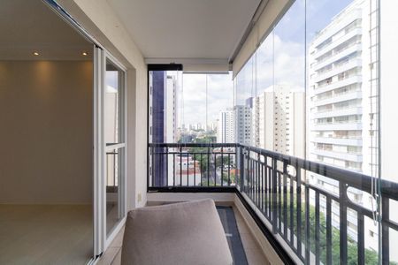 Apartamento à venda com 142m², 3 quartos e 2 vagasVaranda