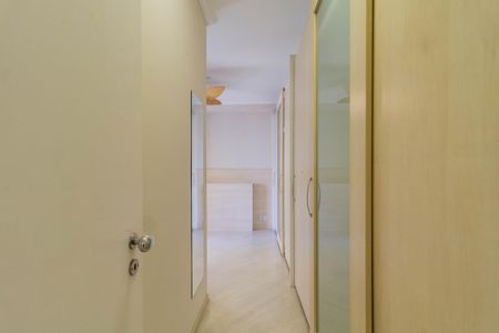 Apartamento à venda com 142m², 3 quartos e 2 vagasCorredor