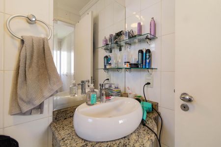 Apartamento à venda com 142m², 3 quartos e 2 vagasBanheiro da Suíte 3