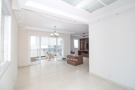 Sala de apartamento à venda com 3 quartos, 142m² em Vila Ipojuca, São Paulo