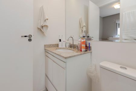 Apartamento à venda com 89m², 2 quartos e 2 vagasBanheiro da Suíte