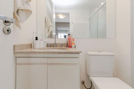 Apartamento à venda com 89m², 2 quartos e 2 vagasBanheiro da Suíte