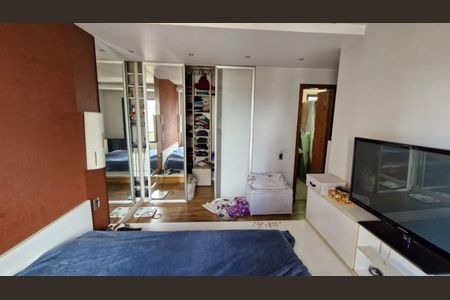 Apartamento à venda com 83m², 2 quartos e 2 vagasQuarto