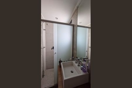 Apartamento à venda com 83m², 2 quartos e 2 vagasBanheiro