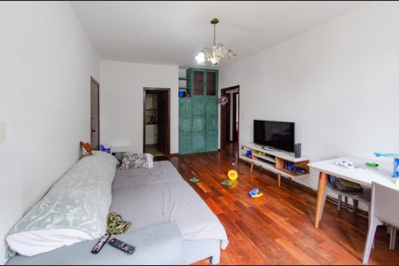 Sala de apartamento para alugar com 3 quartos, 101m² em Santo Antônio, Belo Horizonte