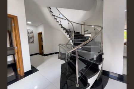 Casa de condomínio à venda com 800m², 5 quartos e 6 vagasFoto 06