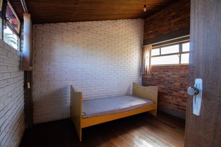 Casa para alugar com 1000m², 6 quartos e 3 vagas Casa para alugar com 1000m², 6 quartos e 3 vagasQuarto 04