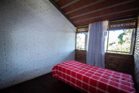 Casa para alugar com 1000m², 6 quartos e 3 vagas Casa para alugar com 1000m², 6 quartos e 3 vagasQuarto 02