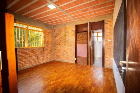 Casa para alugar com 1000m², 6 quartos e 3 vagas Casa para alugar com 1000m², 6 quartos e 3 vagasQuarto 06