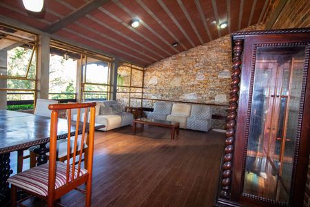 Casa para alugar com 1000m², 6 quartos e 3 vagas Casa para alugar com 1000m², 6 quartos e 3 vagasSala de Estar