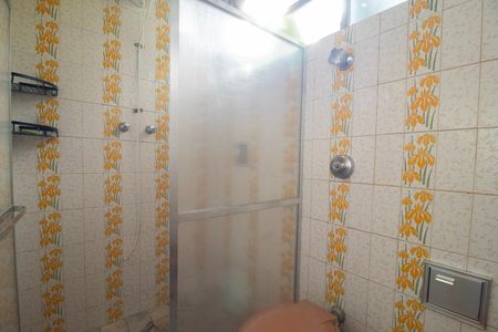Casa para alugar com 1000m², 6 quartos e 3 vagas Casa para alugar com 1000m², 6 quartos e 3 vagasBanheiro social