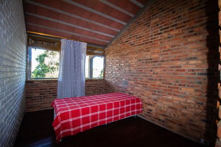 Casa para alugar com 1000m², 6 quartos e 3 vagas Casa para alugar com 1000m², 6 quartos e 3 vagasQuarto 02