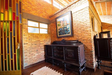 Casa para alugar com 1000m², 6 quartos e 3 vagas Casa para alugar com 1000m², 6 quartos e 3 vagasSala de Estar