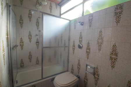 Casa para alugar com 1000m², 6 quartos e 3 vagas Casa para alugar com 1000m², 6 quartos e 3 vagasBanheiro Suite