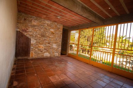 Casa para alugar com 1000m², 6 quartos e 3 vagas Casa para alugar com 1000m², 6 quartos e 3 vagasÁrea comum