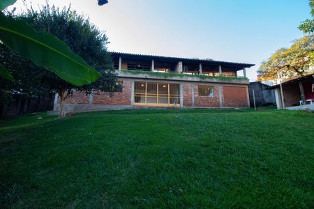 Casa para alugar com 1000m², 6 quartos e 3 vagas Casa para alugar com 1000m², 6 quartos e 3 vagasÁrea externa - Jardim