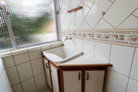 Apartamento para alugar com 64m², 2 quartos e sem vaga Apartamento para alugar com 64m², 2 quartos e sem vagaCozinha e Área de Serviço