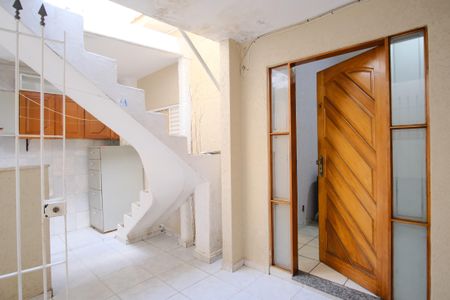 Casa para alugar com 50m², 1 quarto e sem vagaEntrada