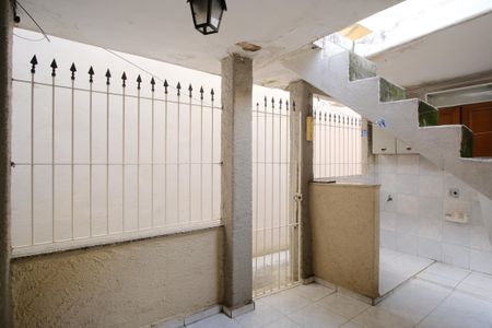 Casa para alugar com 50m², 1 quarto e sem vagaEntrada