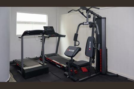 Apartamento para alugar com 95m², 3 quartos e 2 vagas Apartamento para alugar com 95m², 3 quartos e 2 vagasÁrea comum - Academia