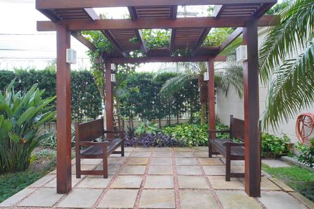 Apartamento à venda com 52m², 2 quartos e 1 vagaÁrea comum 