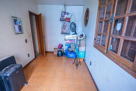 Casa à venda com 360m², 4 quartos e 4 vagas Casa à venda com 360m², 4 quartos e 4 vagasquarto 2