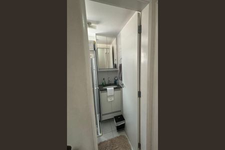 Apartamento à venda com 50m², 2 quartos e 1 vaga Apartamento à venda com 50m², 2 quartos e 1 vagaBanheiro