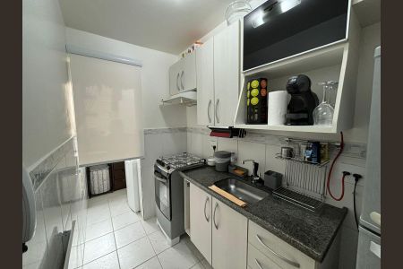 Apartamento à venda com 50m², 2 quartos e 1 vaga Apartamento à venda com 50m², 2 quartos e 1 vagaCozinha