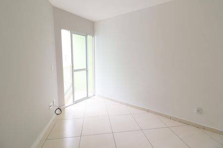Sala de apartamento para alugar com 2 quartos, 54m² em Padroeira, Osasco