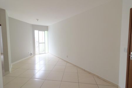 Sala de apartamento para alugar com 2 quartos, 54m² em Padroeira, Osasco