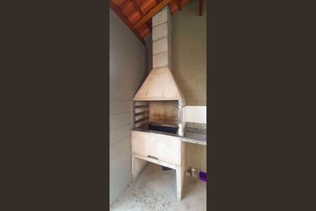 Apartamento para alugar com 60m², 2 quartos e 1 vagaÁrea comum