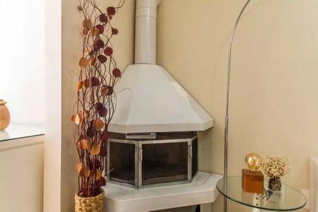 Casa de condomínio à venda com 200m², 4 quartos e 2 vagasFoto 03