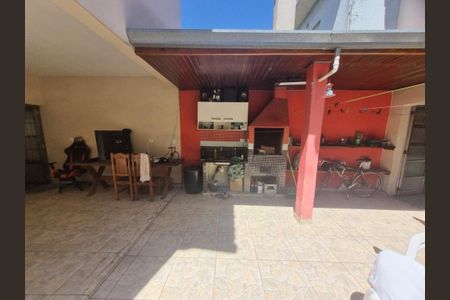 Casa à venda com 215m², 3 quartos e 2 vagasFoto 14